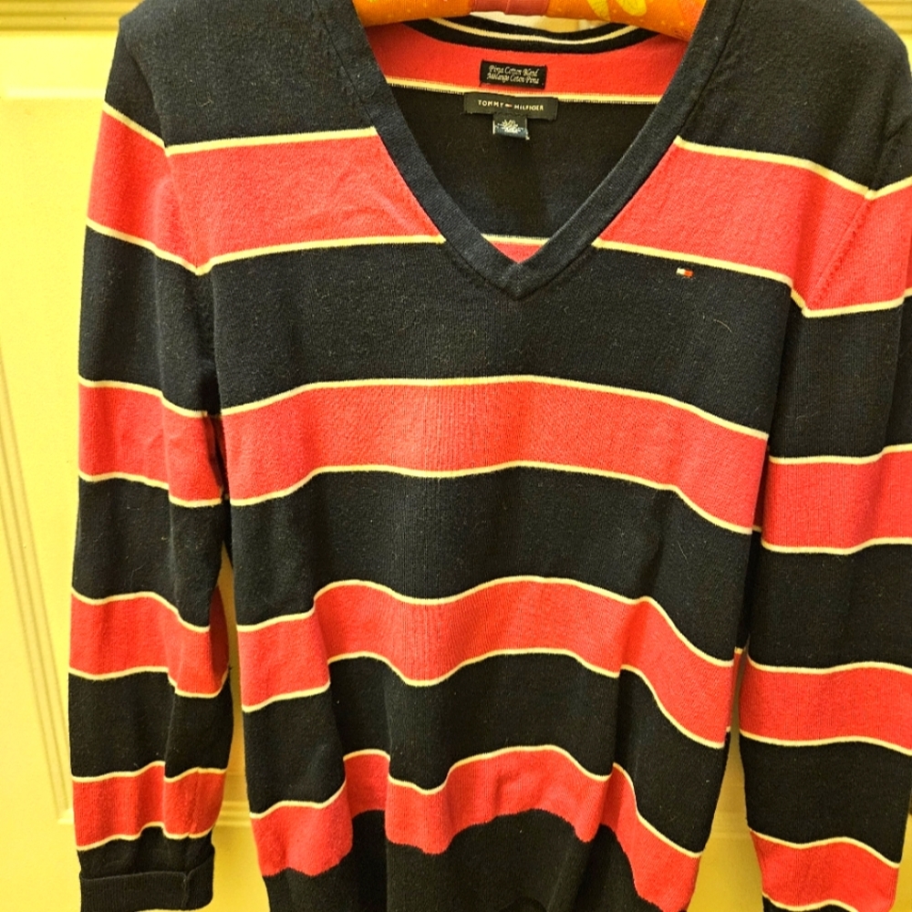 Tommy Hilfiger Sweater sz Large